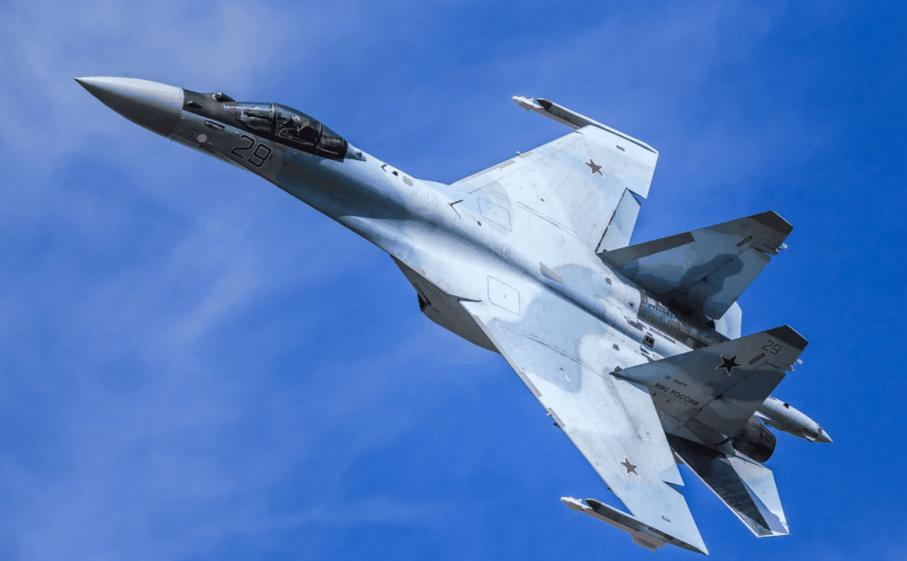 Tiem kich Su-35 cho Iran va UAV cho Nga: Cuoc trao doi cong bang?-Hinh-8