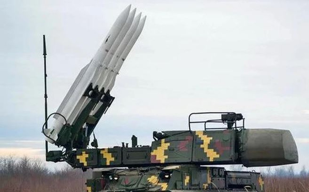 Ukraine dung ten lua Buk danh chan UAV cua Nga-Hinh-16