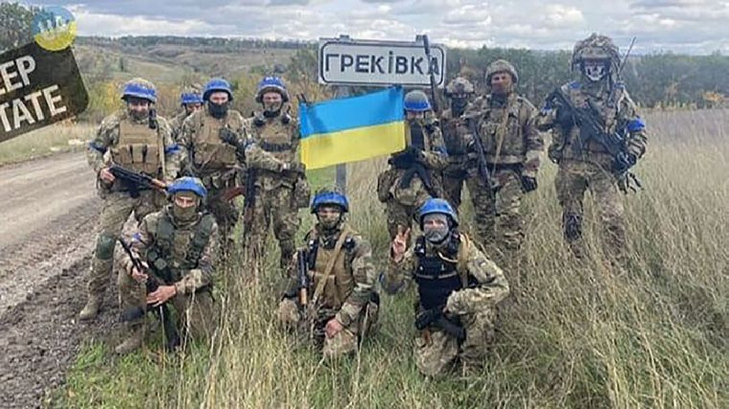 Quan doi Nga va Ukraine sau 9 thang xung dot-Hinh-3