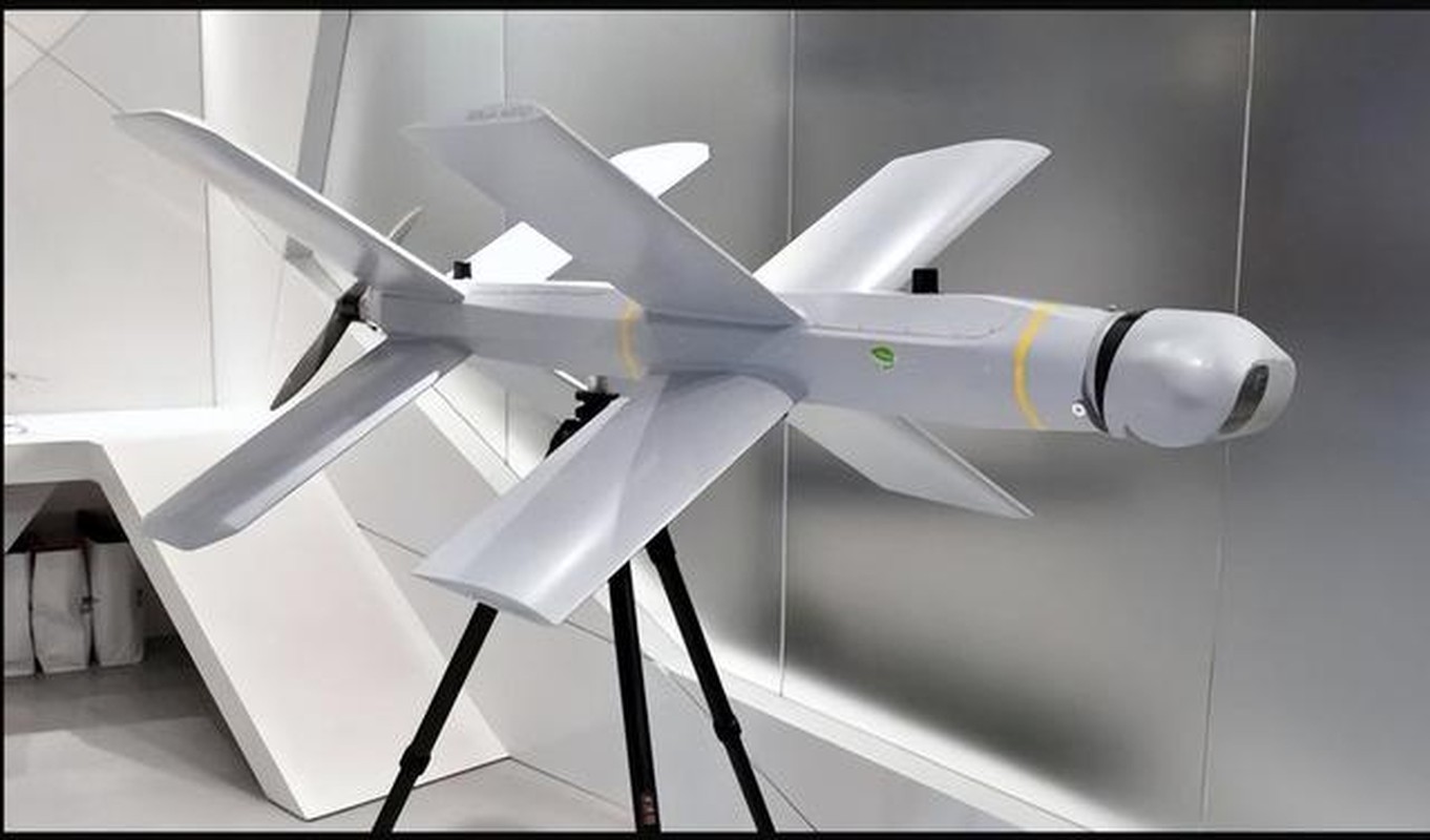 Nga bat dau su dung UAV Lancet tan cong xe tang Ukraine-Hinh-15