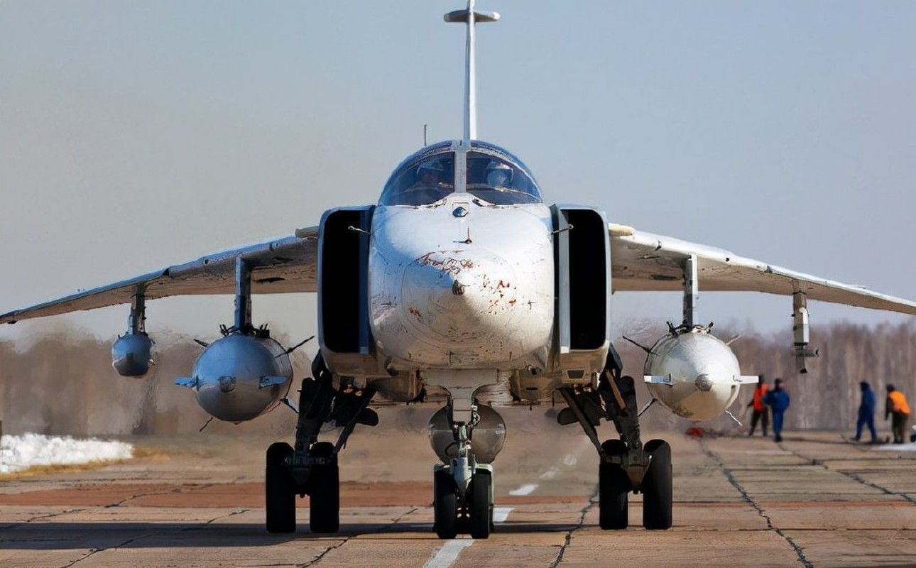 Tiem kich bom Su-24, “cuu vuong”mot thoi cua Khong quan Xo viet-Hinh-8