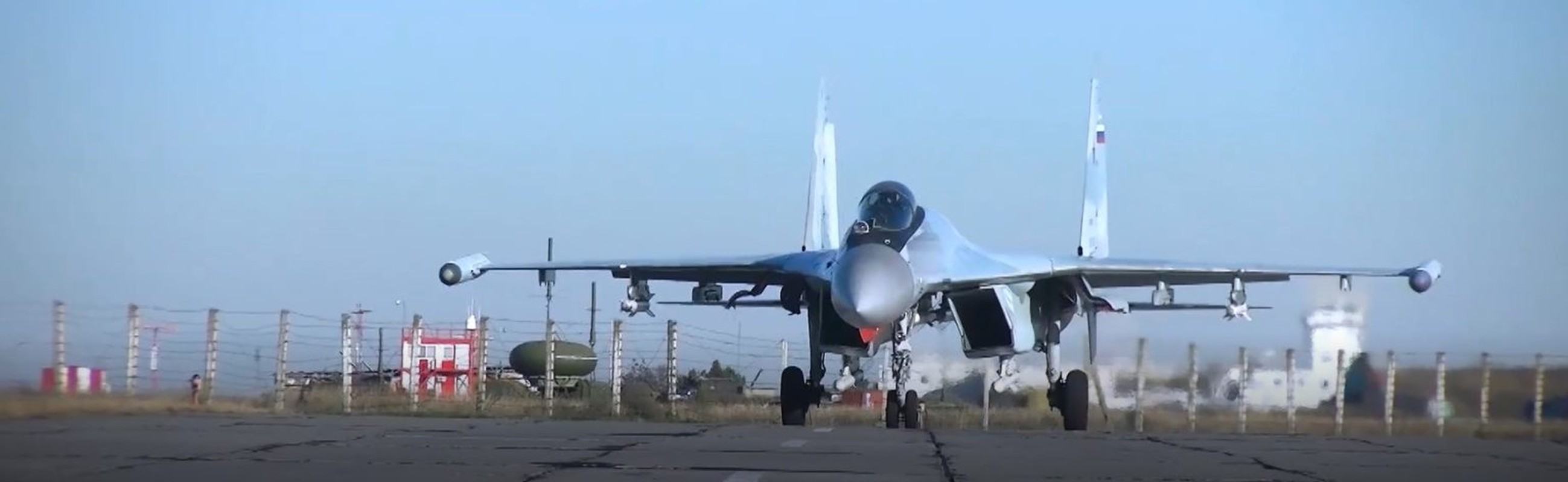 Tiem kich Su-35S ha hai truc thang Mi-8 va mot MiG-29 cung luc?-Hinh-8