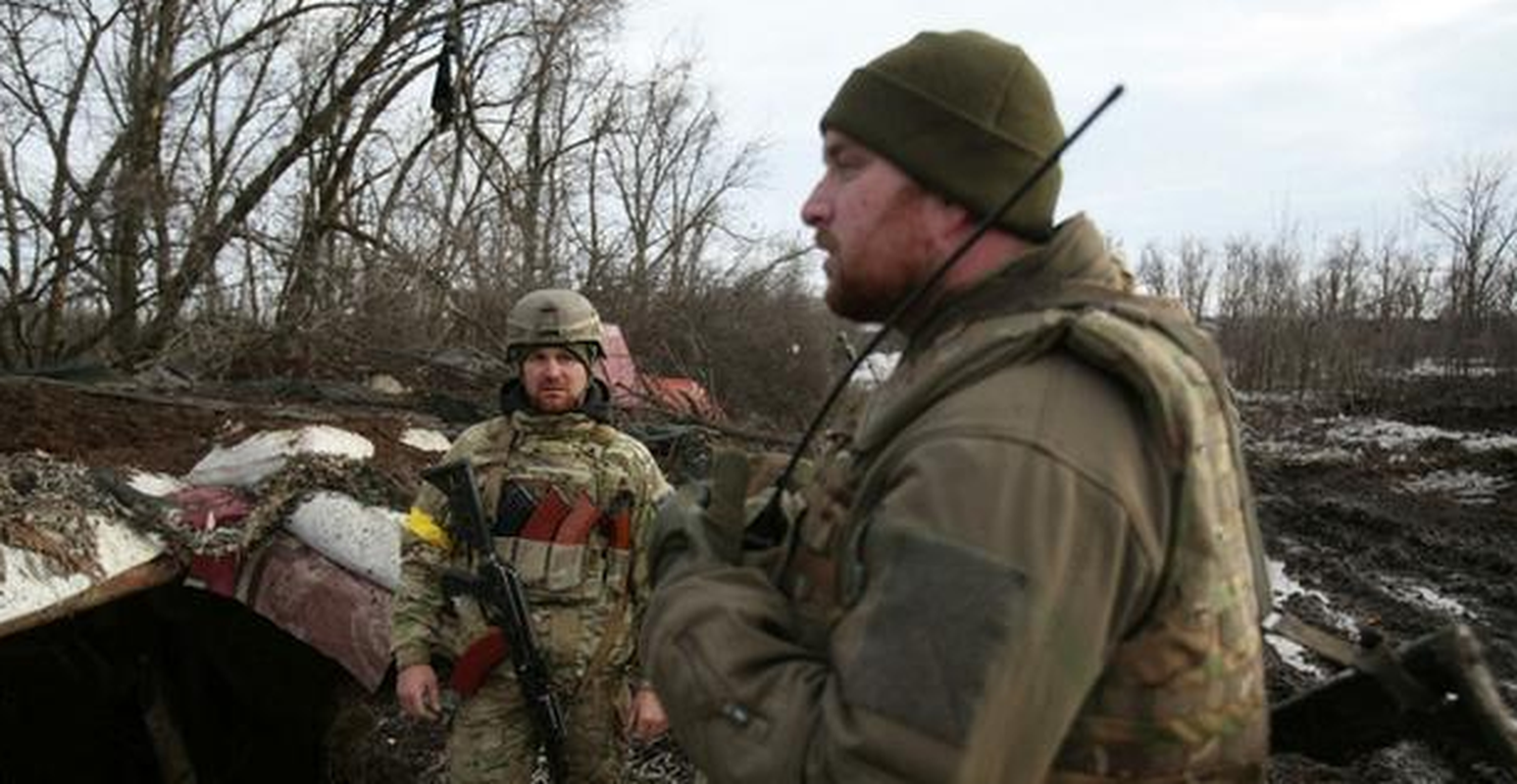 Phao binh Nga ban het cong suat o Bakhmut, Ukraine kho khac che-Hinh-4