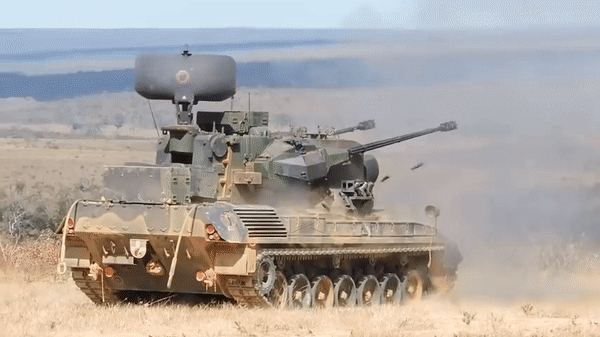 Hoa luc xe BMP-3 co the tieu diet xe tang M1A2 va Leopard?-Hinh-16