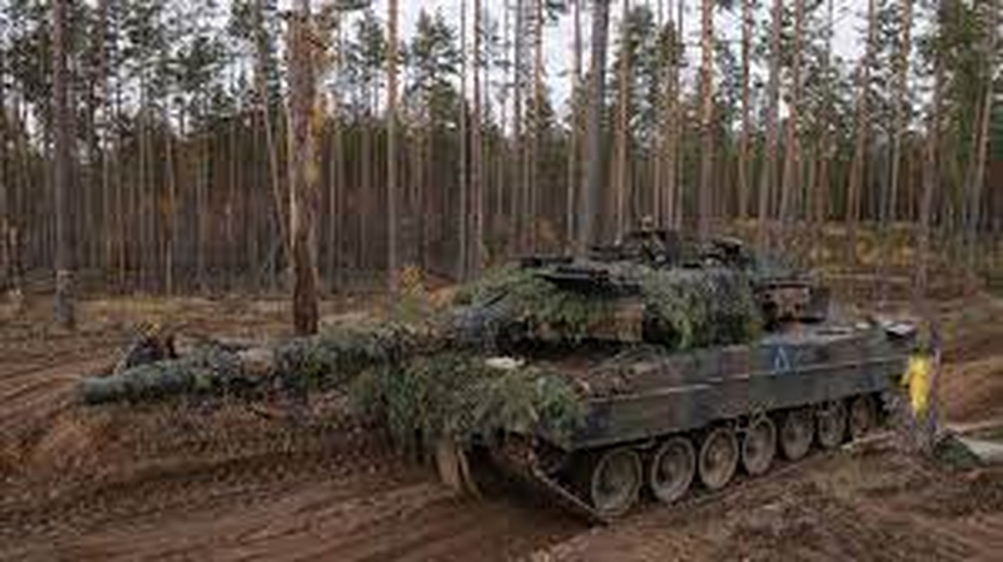 Ukraine nhan du mot tieu doan xe tang chu luc Leopard 2-Hinh-2