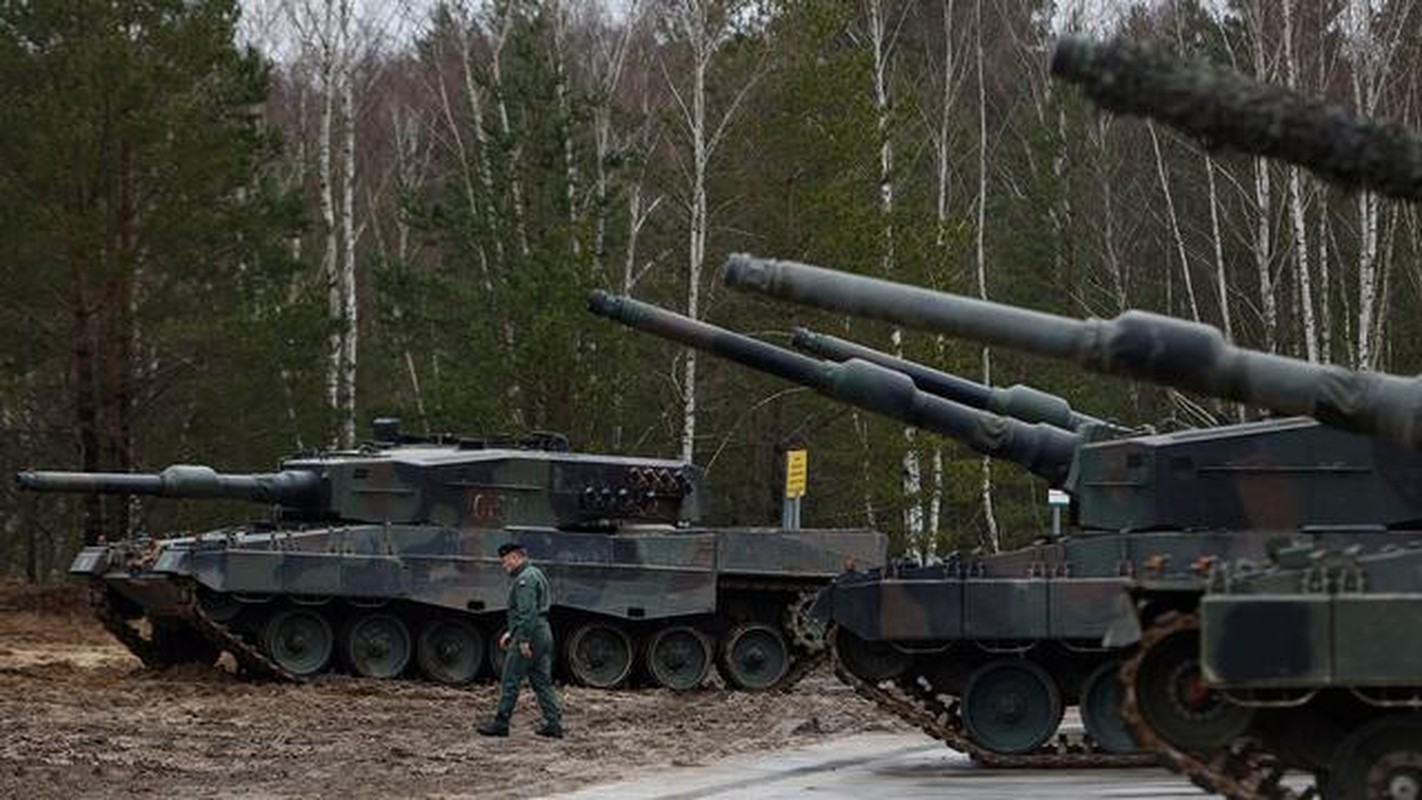 Ukraine nhan du mot tieu doan xe tang chu luc Leopard 2-Hinh-5