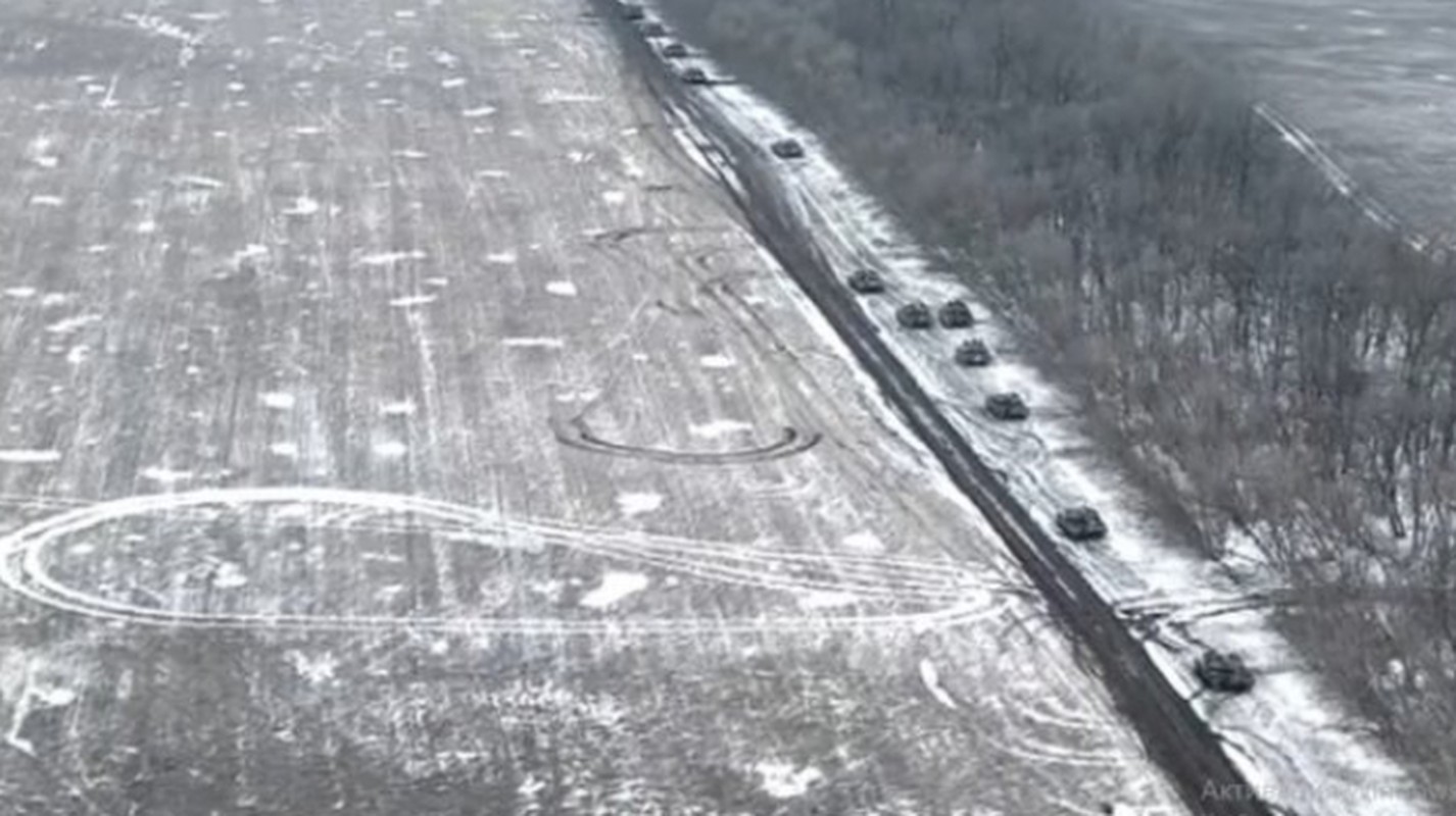 Ukraine chi con 5km o Bakhmut, Nga tan cong 130 lan/ngay-Hinh-15