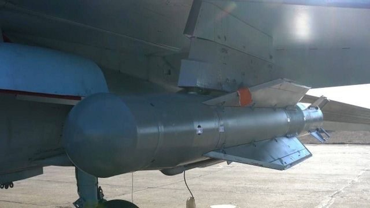 Su-34, Su-35 Nga tha bom luon 1.500 kg, Ukraine kho doi pho-Hinh-3
