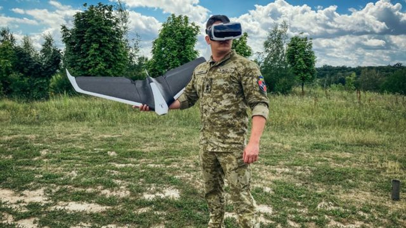 Nga tang toc san xuat nhieu loai UAV de dua toi Ukraine-Hinh-19