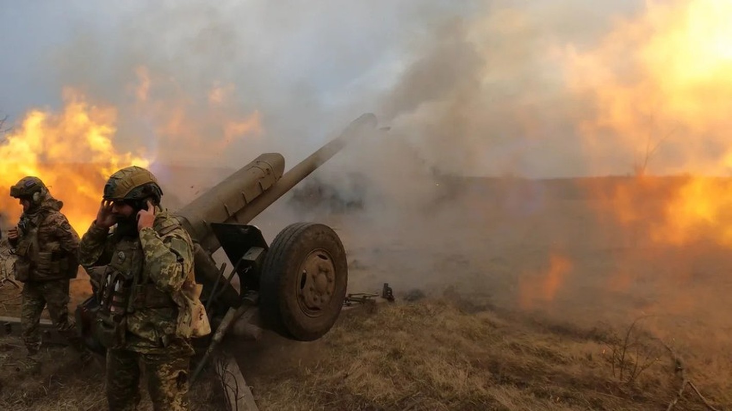 Tieu doan Azov da quay tro lai Bakhmut, quan Ukraine thieu tiep vien-Hinh-20