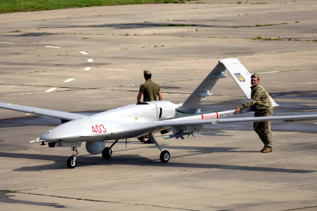 UAV vu trang Nga 