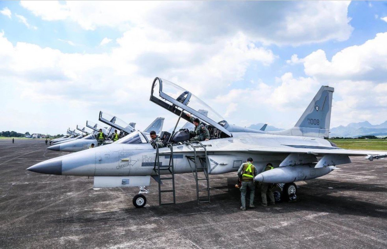 Malaysia mua 18 may bay chien dau FA-50 cua Han Quoc bang dau co-Hinh-13