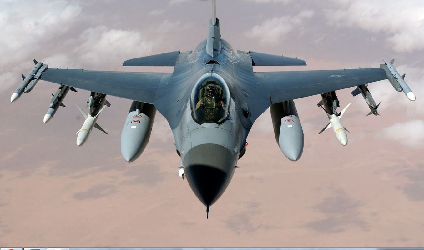 Chien tich “lay lung” cua F-16, tung cuu mang 52 linh dac nhiem Anh-Hinh-4
