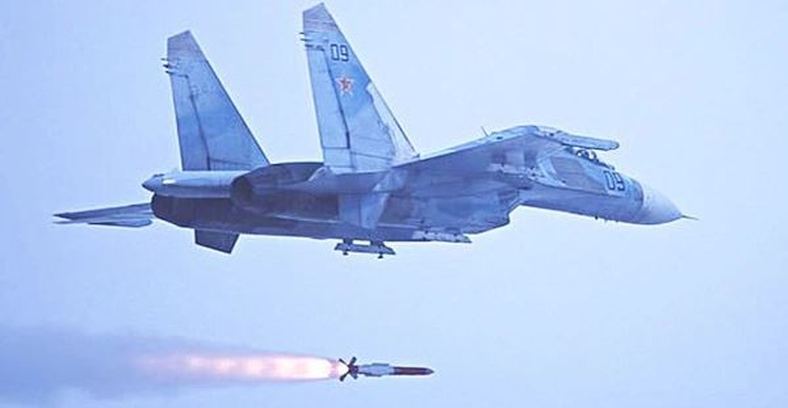 Su-35S khi lam nhiem vu bay tuan tra o Ukraine mang vu khi gi?-Hinh-5