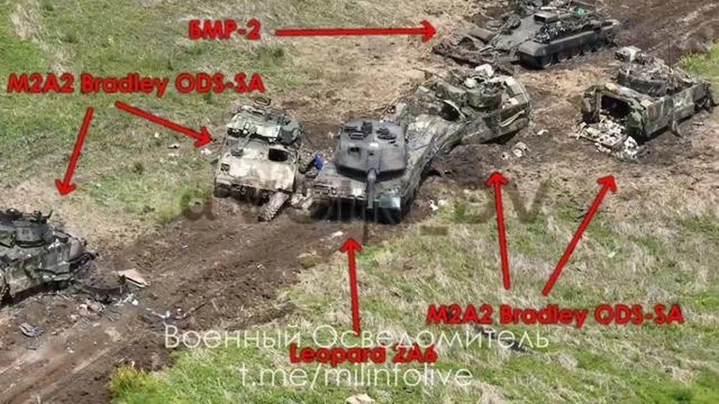 Leopard 2A4 dinh dan chong tang, lo phan giap chi day 20 mm-Hinh-10