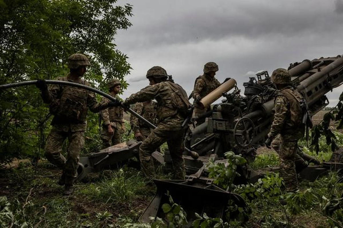 Tho cung cap dan cho Ukraine, Kiev bo chien thuat NATO-Hinh-14