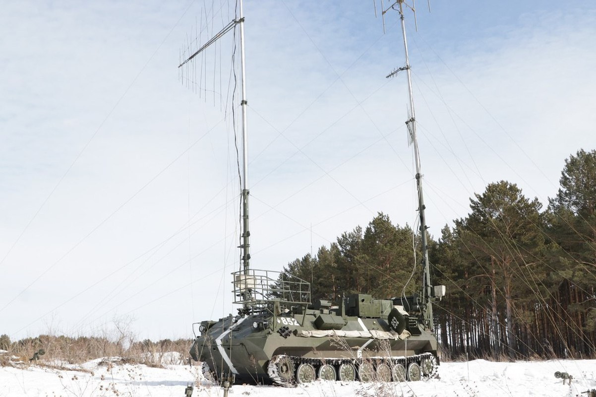 Ukraine quyet “tim - diet” cac tram tac chien dien tu cua Nga-Hinh-13