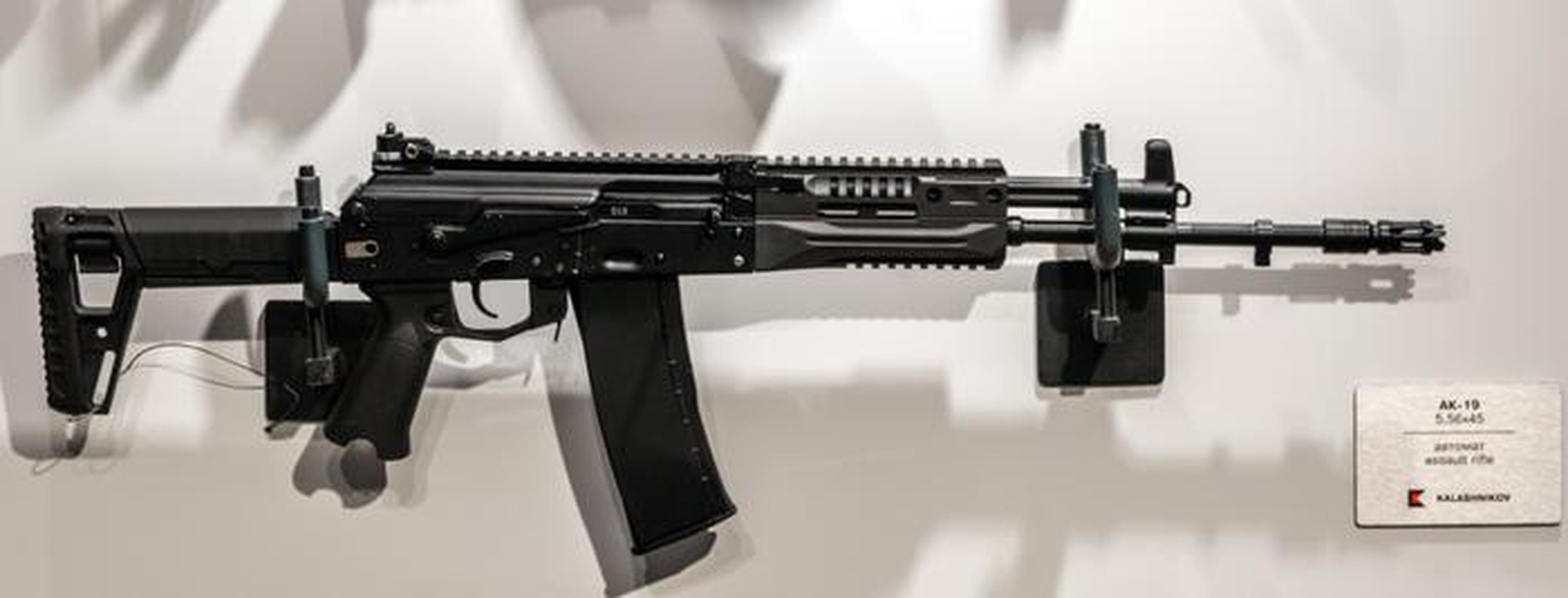 Phien ban AK-19 cua Nga chinh thuc trinh lang; co thay the AK-12?-Hinh-13