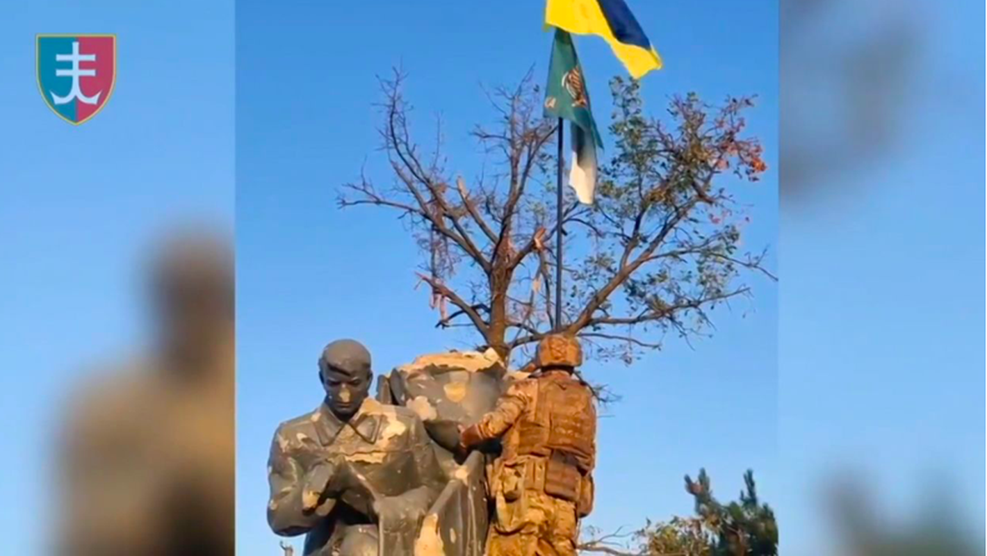 Tran Bakhmut: Ukraine phan cong, biet kich mac ket trong hoa luc Nga-Hinh-19