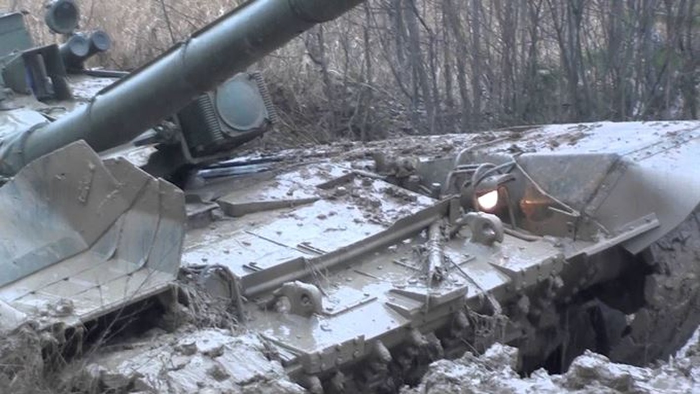 Bun lay Ukraine co the nhan chim xe tang M1 Abrams-Hinh-13
