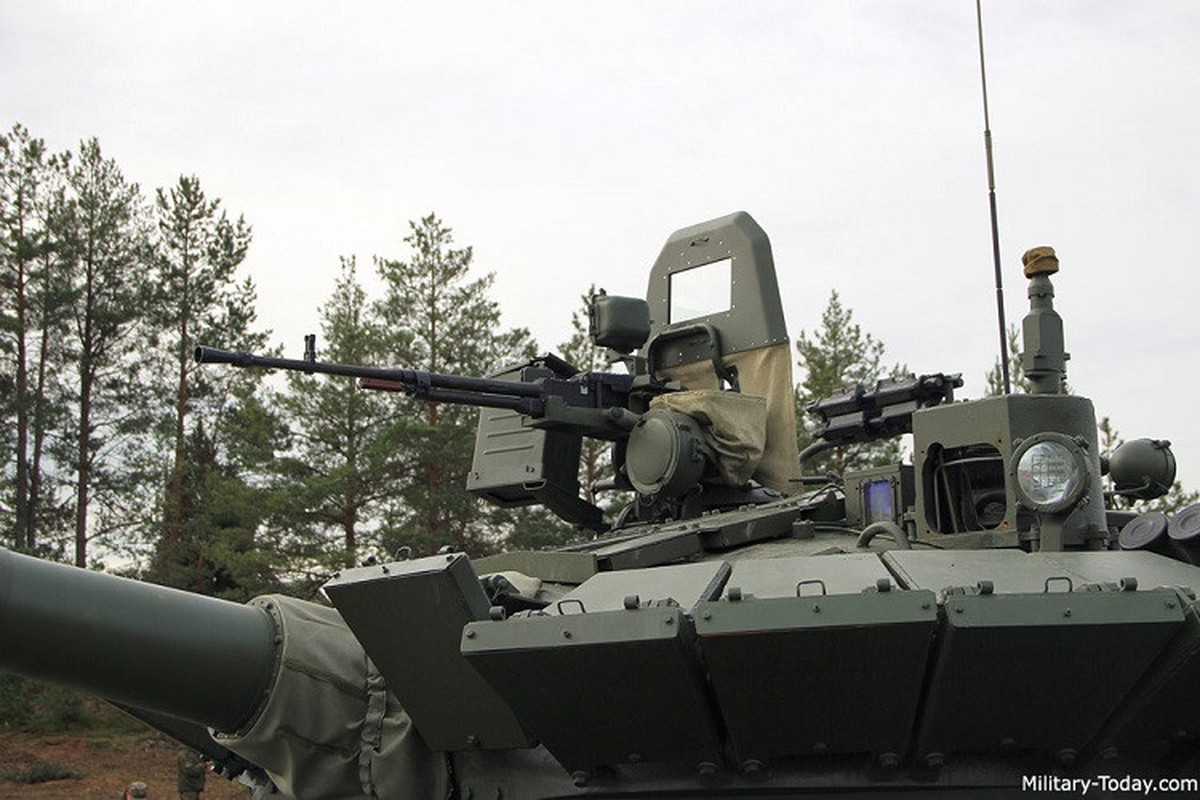 Loi the ap dao, xe tang T-80BVM Nga o at tien ve Kupyansk-Hinh-14