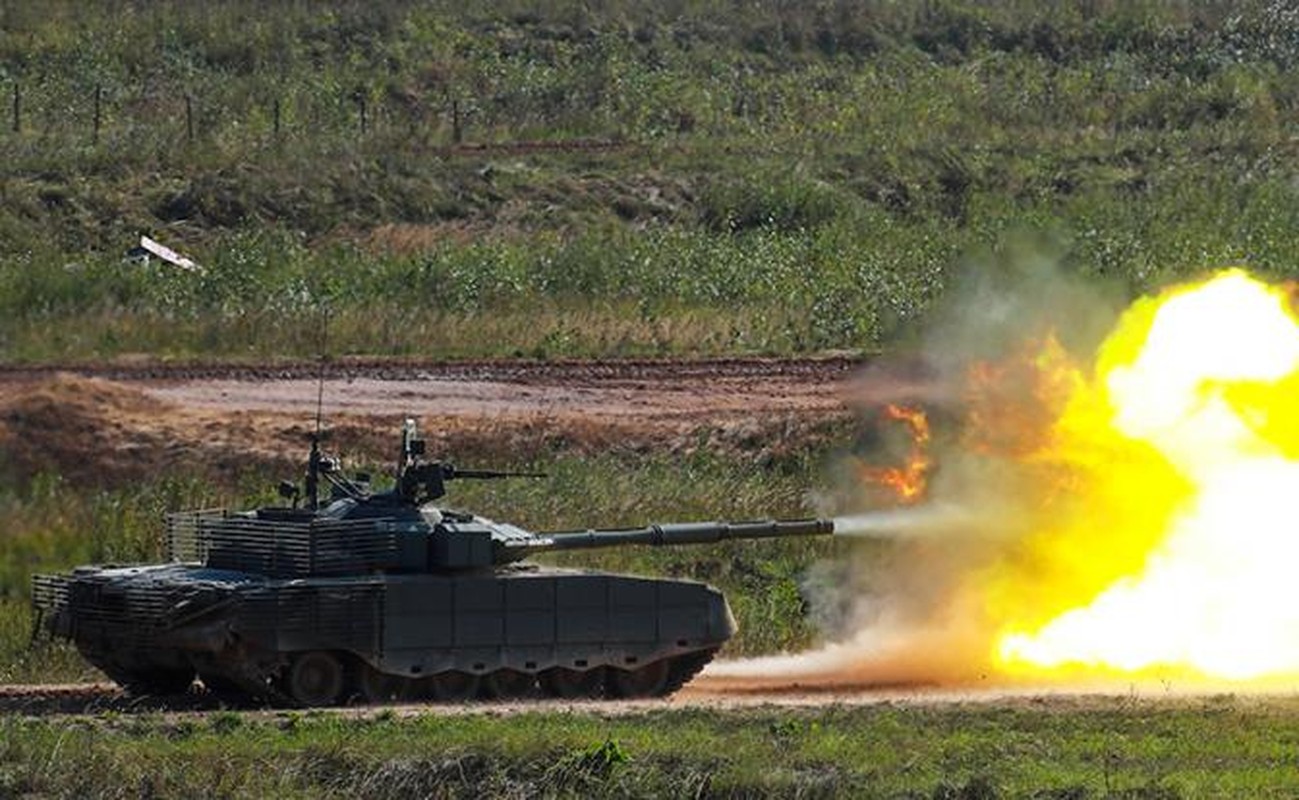 Loi the ap dao, xe tang T-80BVM Nga o at tien ve Kupyansk