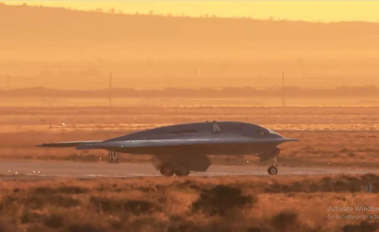 “Sat thu tang hinh” B-21 vua bay thu khac gi voi “Bong ma” B-2?-Hinh-6