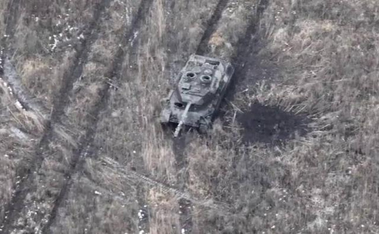 Chien truong Ukraine qua khac nghiet, xe tang Leopard 1A5 bi ha guc-Hinh-16