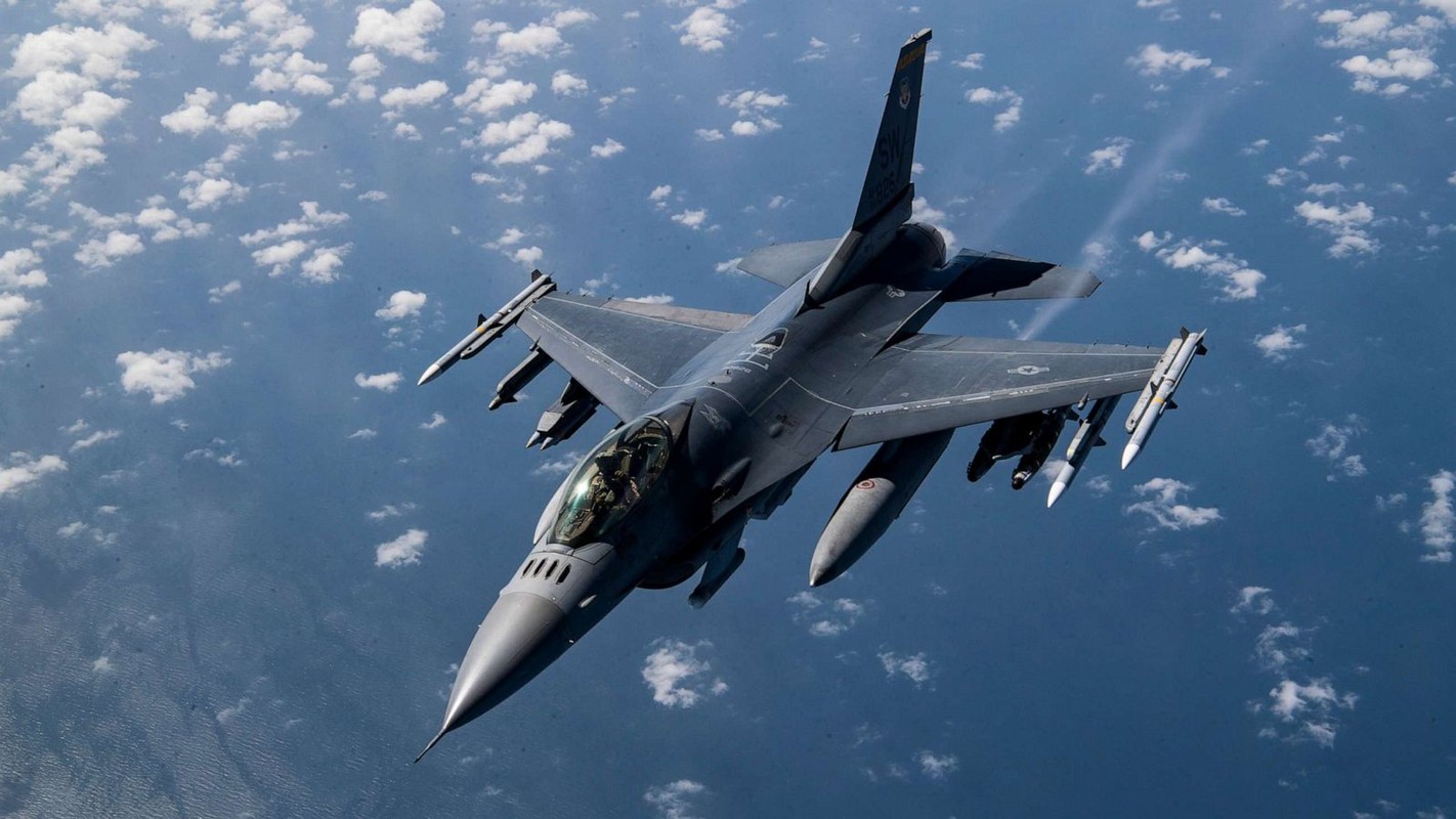 Chien dau co F-16 cua Ukraine se phai doi mat voi nhung doi thu nao?-Hinh-4