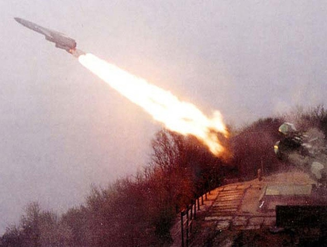 View - 	Nga dùng cả tên lửa chống hạm cổ thời Liên Xô tấn công Ukraine 