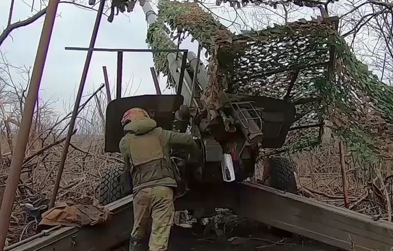 View - 	Tên lửa Nga tiêu diệt toàn bộ quân đoàn tình nguyện Pháp ở Kharko