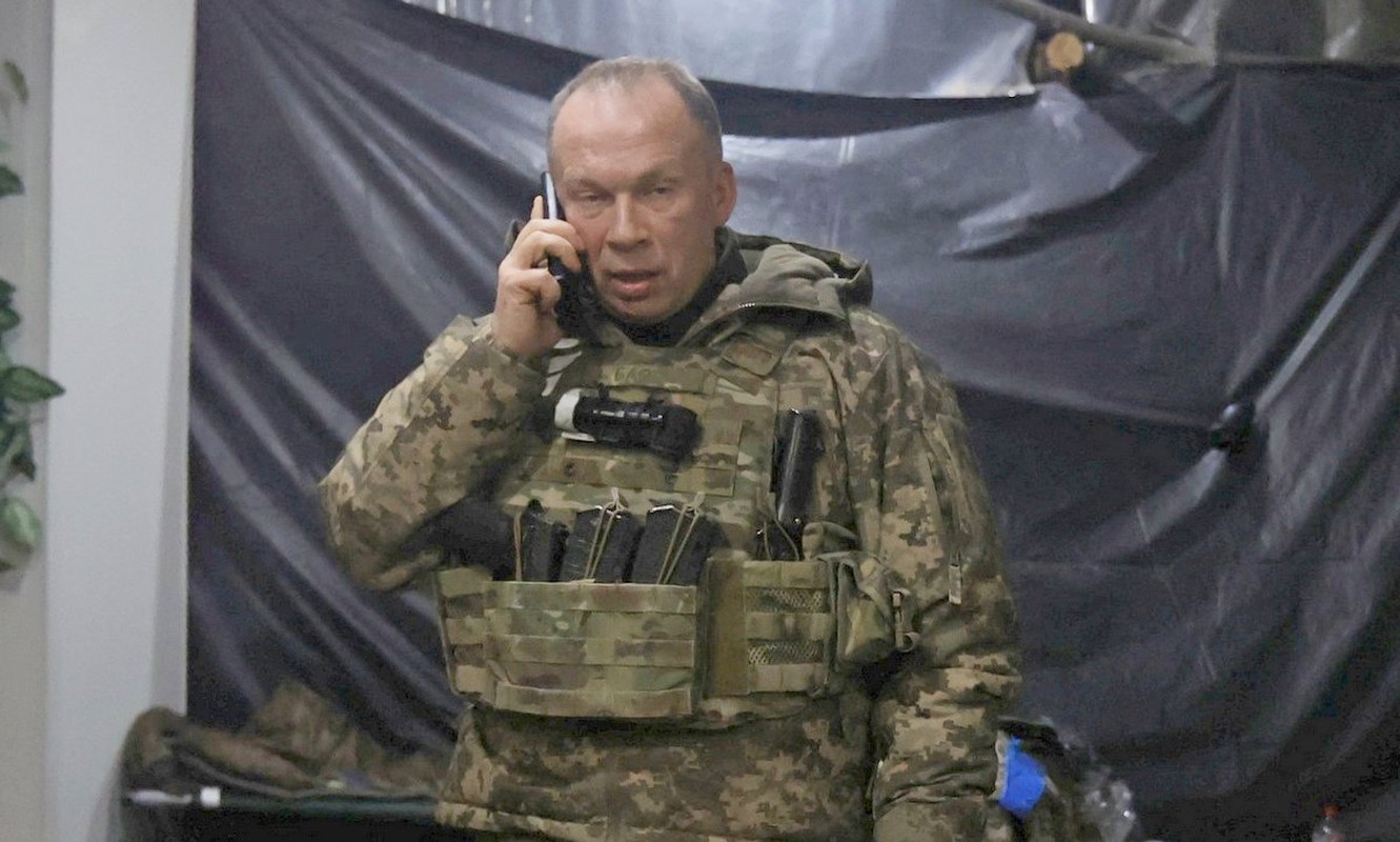 Avdiivka that thu qua nhanh, so phan 5.000 quan Ukraine se ra sao?-Hinh-3
