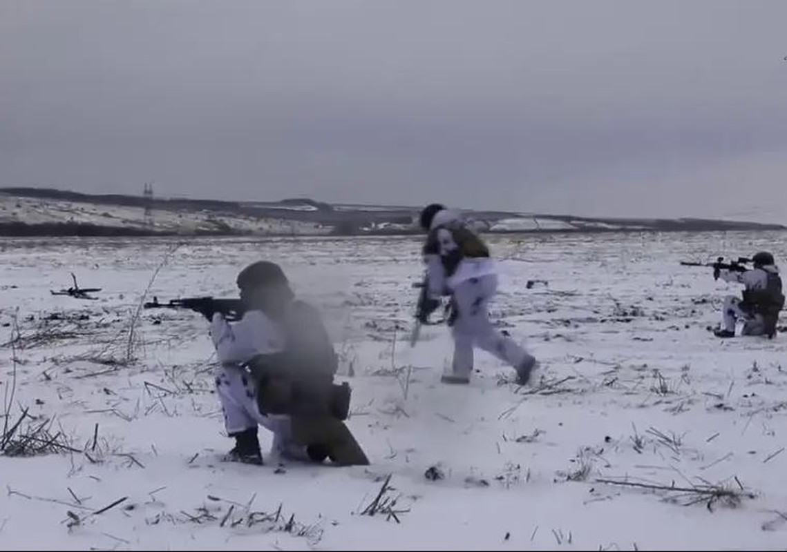 Tuyen phong thu Avdiivka sup do, nhieu quan Ukraine bi bat lam tu binh-Hinh-14
