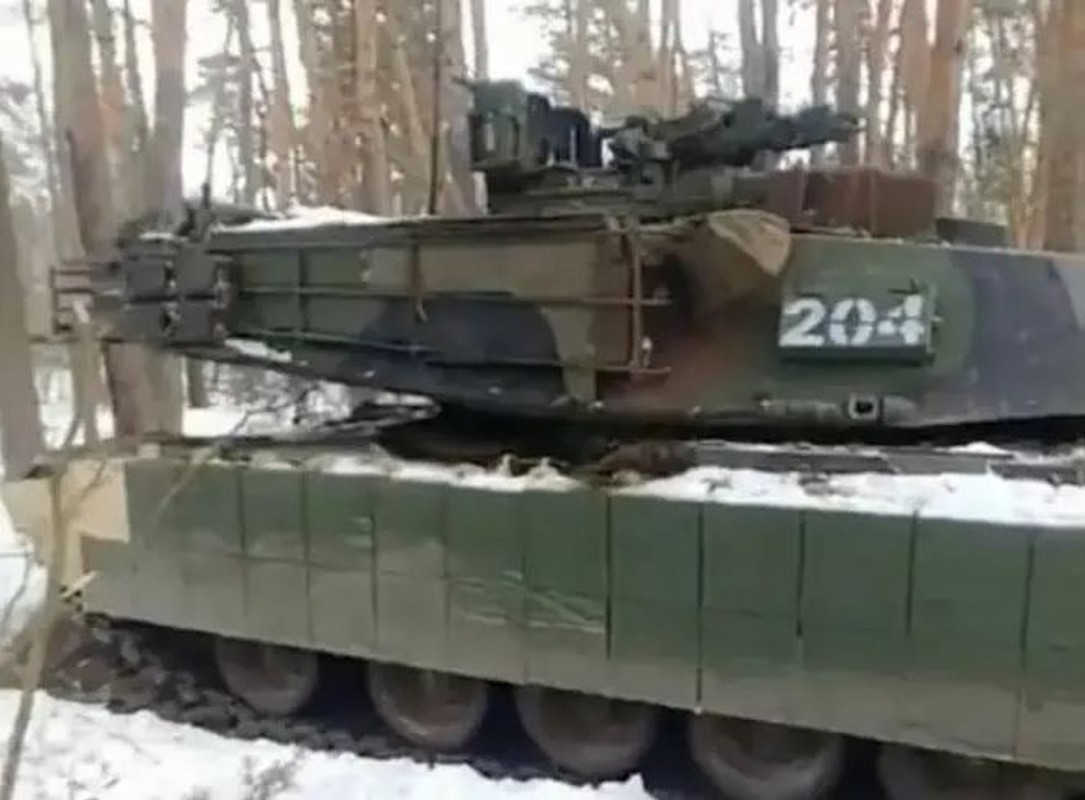 Tang T-72B3 cua Nga diet sieu tang Abrams cua My tu phat dan dau-Hinh-14