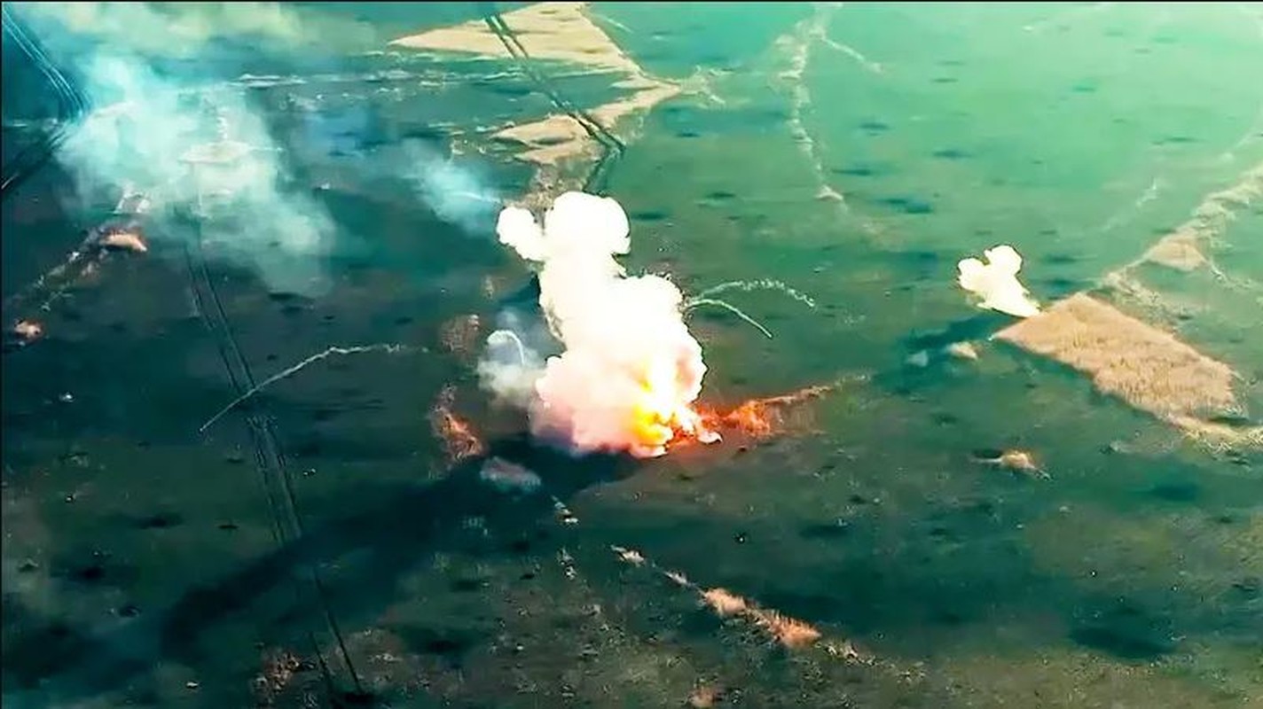 Bom chum RKB-500 cua Nga khien quan Ukraine kho co co hoi song sot-Hinh-11