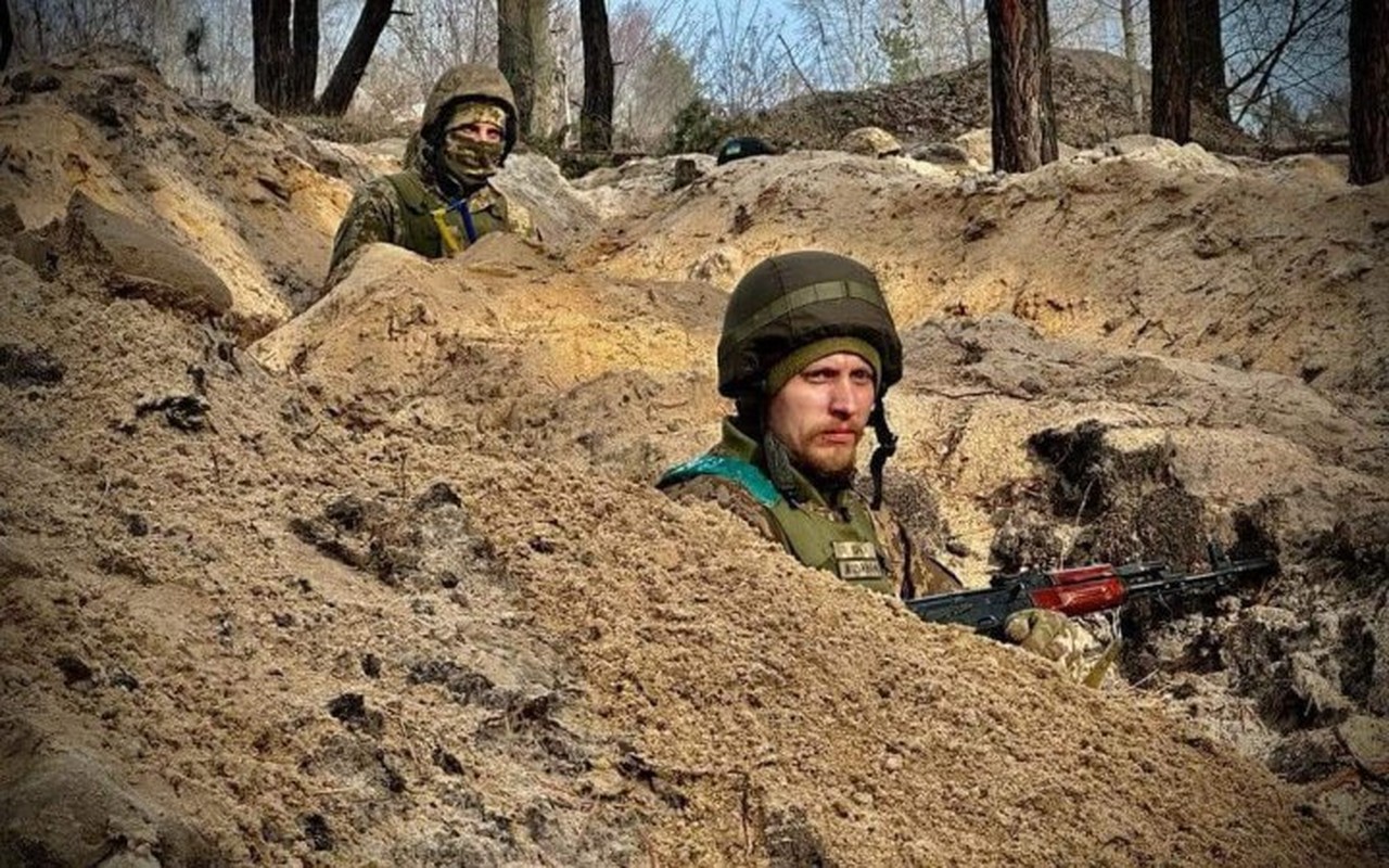 View - 	Cứ điểm Chasov Yar của Ukraine có thể thất thủ bất cứ khi nào