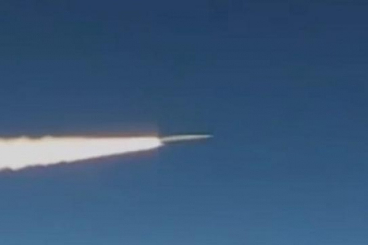View - 	Ukraine tuyên bố tên lửa Zircon có tốc độ chậm Nga lặng im