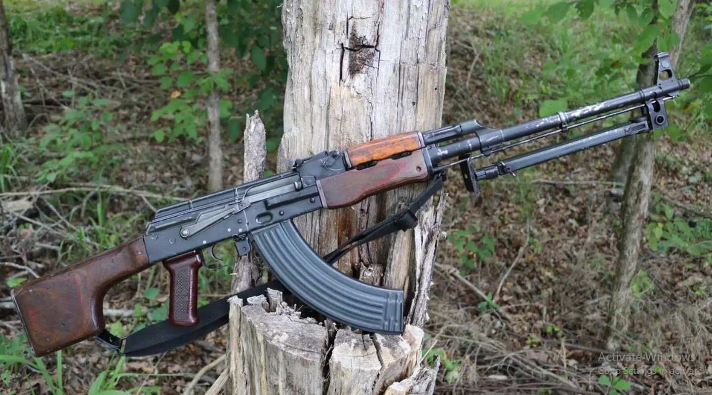 View - 	Hỏa lực súng máy hạng nhẹ thống trị chiến trường Ukraine