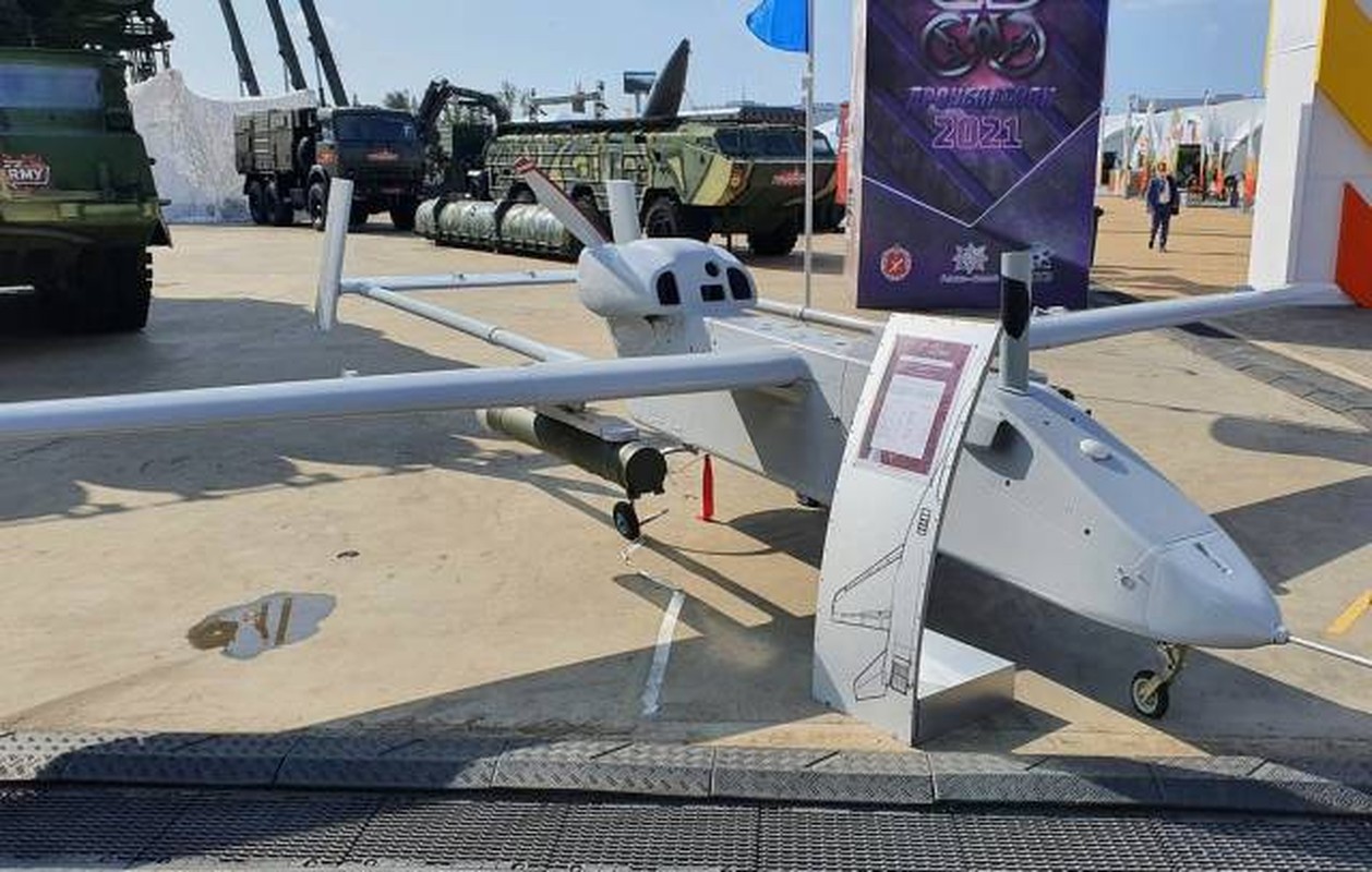 He lo nguon goc UAV “dat nhat” cua Nga bi Ukraine ban roi-Hinh-4