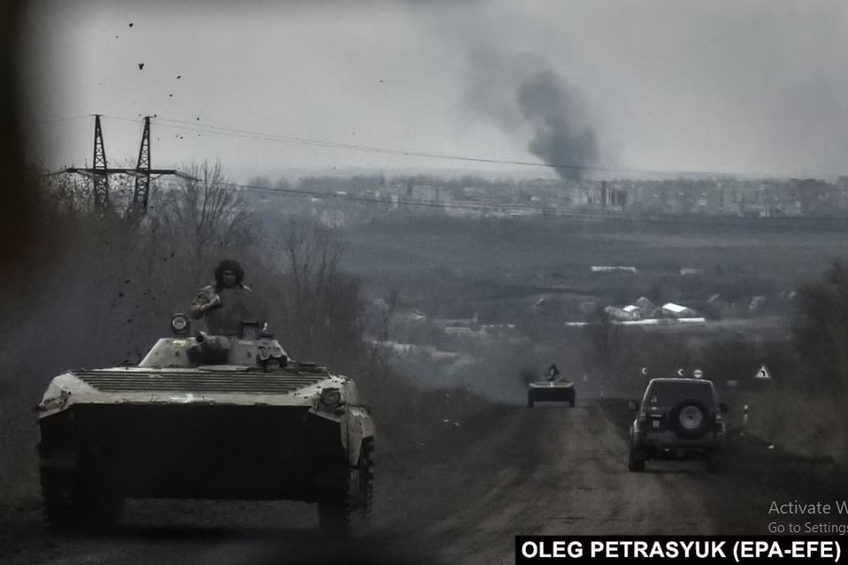 View - 	Chasov Yar là trận đánh khó khăn, Nga chỉ tấn công bằng hỏa lực