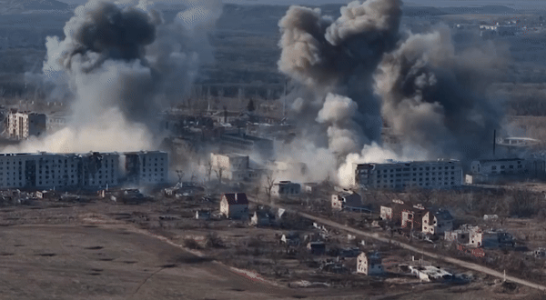 View - 	Nga ném bom dữ dội vào Chasov Yar, thảm kịch Avdiivka có lặp lại