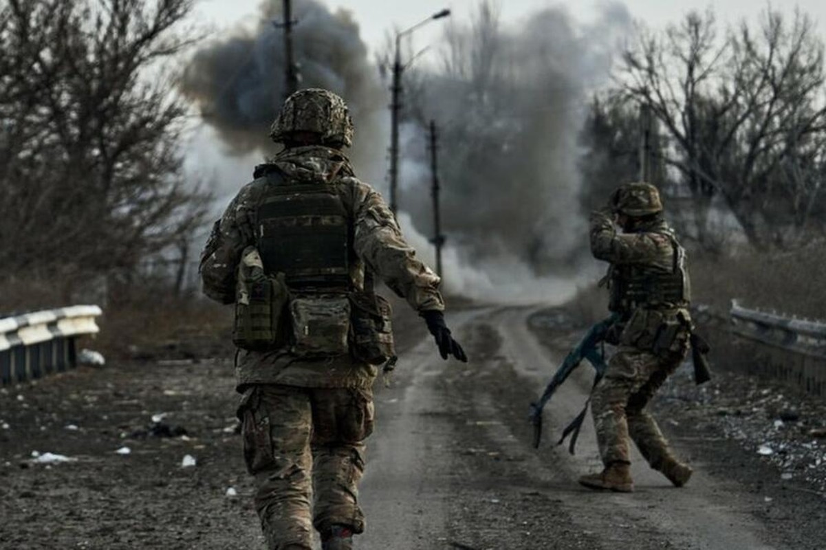 Sai lam trong ban giao tran dia phong ngu, khien Ukraine tra gia dat-Hinh-18