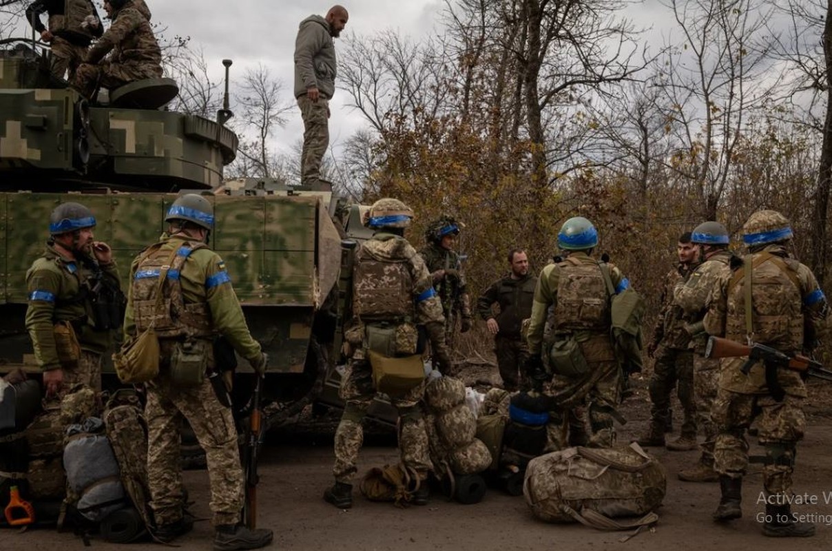 Sai lam trong ban giao tran dia phong ngu, khien Ukraine tra gia dat-Hinh-5