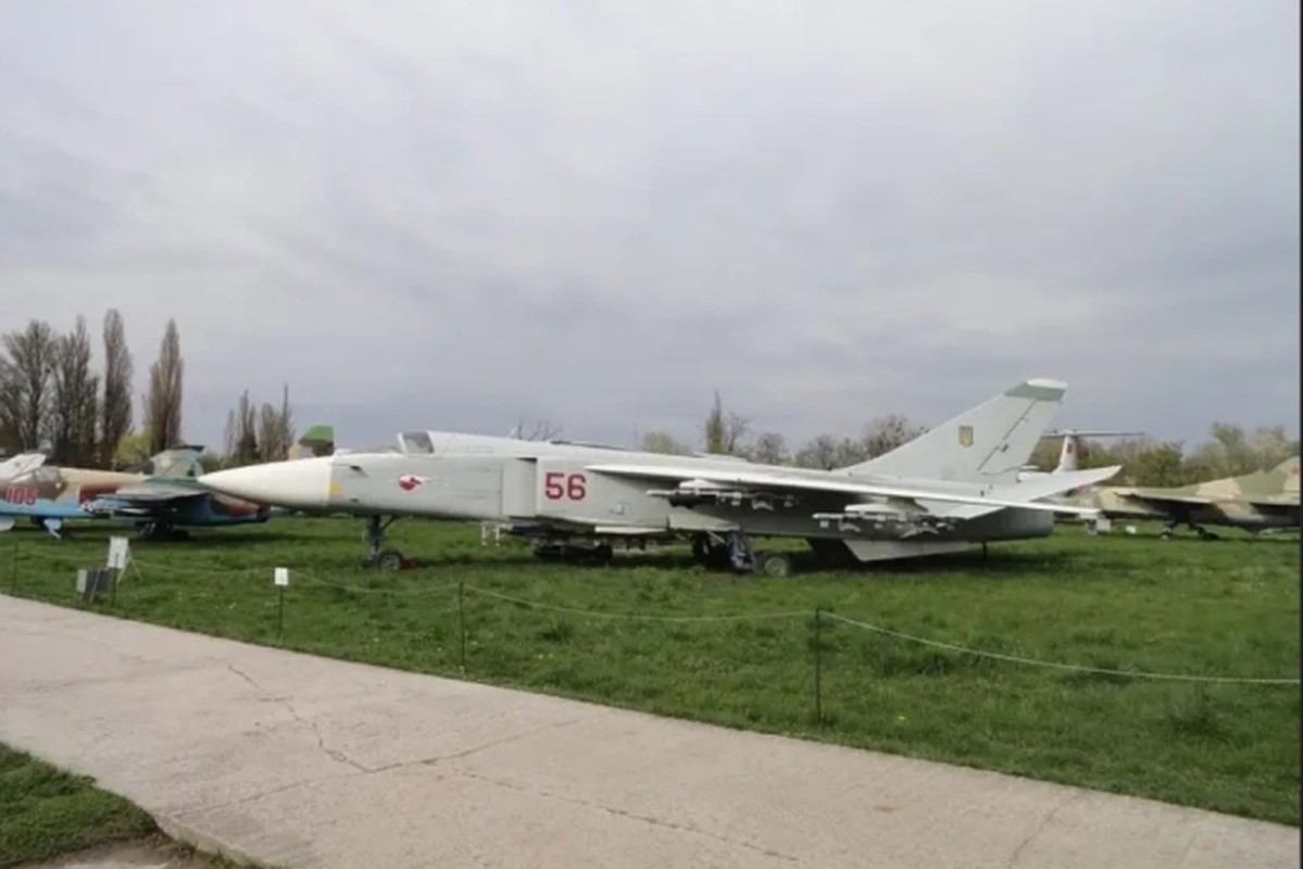 View - 	Tại sao Mỹ mua 81 máy bay chiến đấu cũ của Kazakhstan