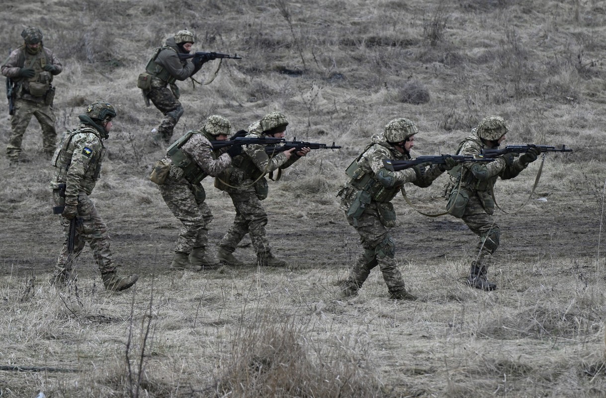 View - 	Quân Ukraine tập hợp để phản công! Ai sẽ thắng ở Volchansk