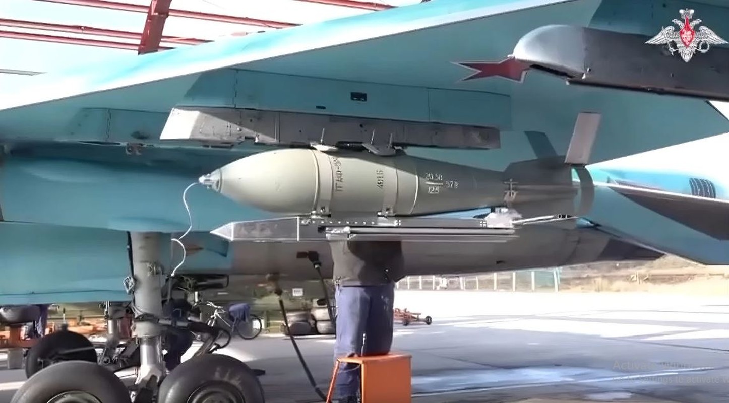 “Ong lao” Su-25 cua Khong quan Ukraine da co them nhiem vu moi-Hinh-10