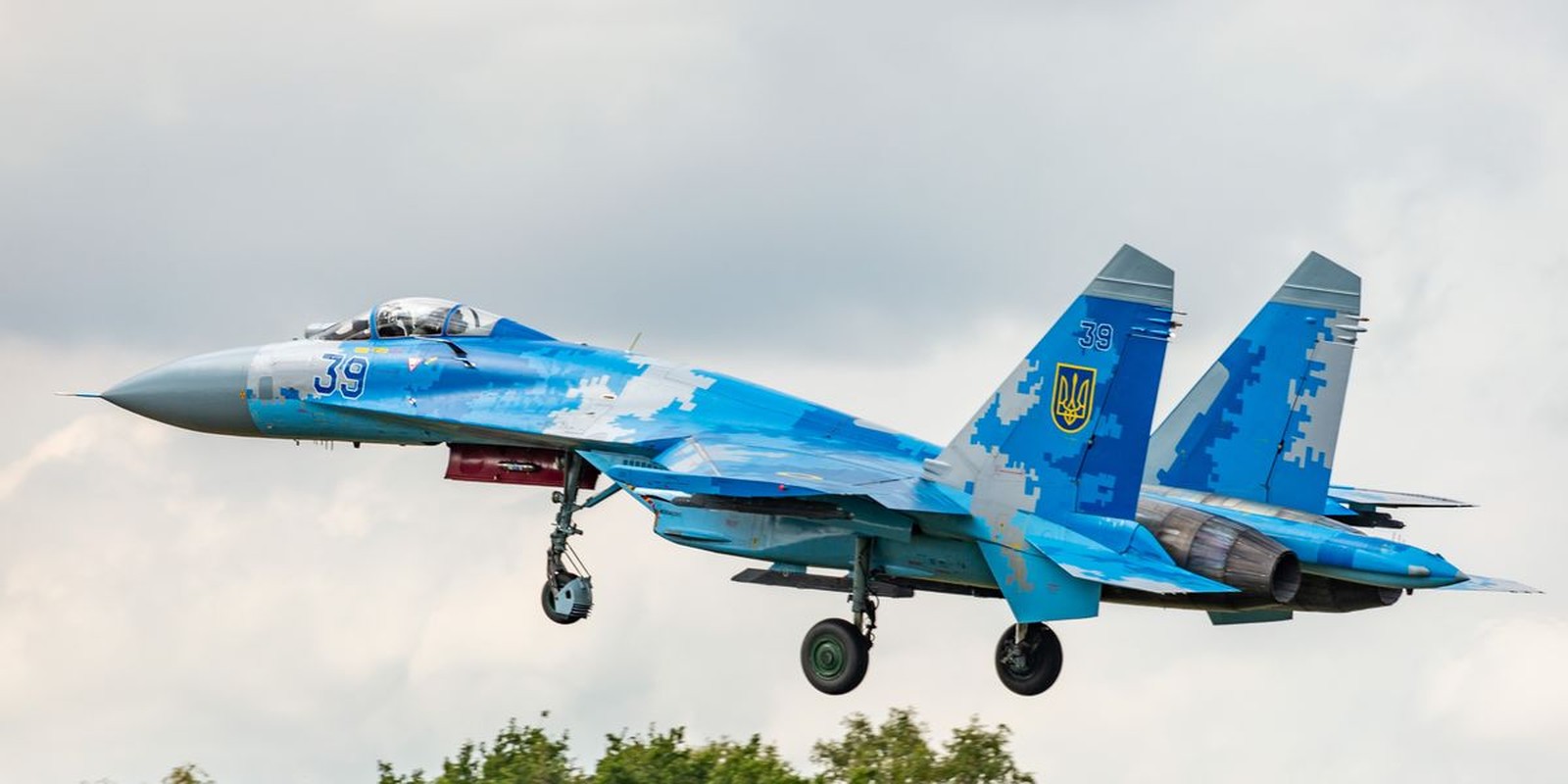 “Ong lao” Su-25 cua Khong quan Ukraine da co them nhiem vu moi-Hinh-6