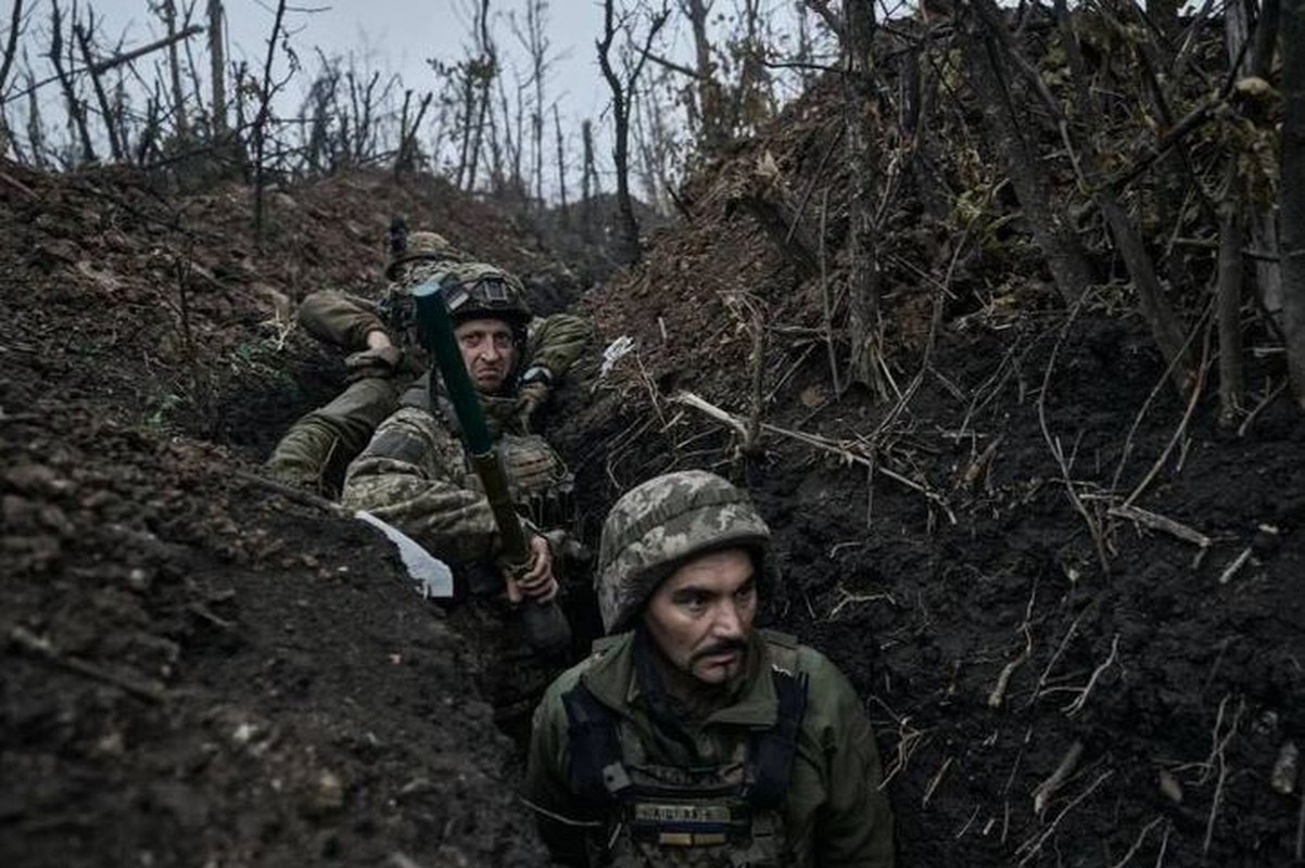 View - 	Nga tấn công theo hướng Toretsk, quân Ukraine vẫn như đang mơ ngủ