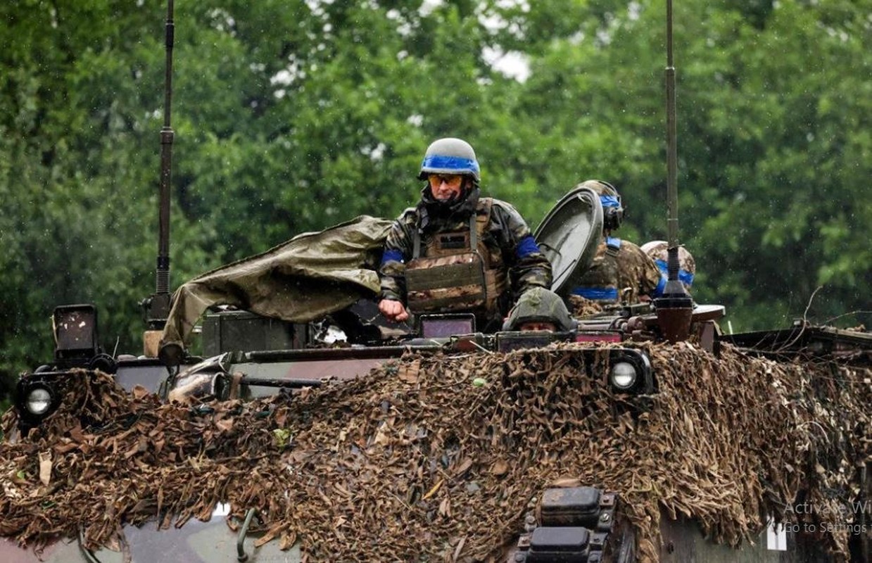 Quan Nga cat duong tu Pokrovsk den Konstantinovka bang hoa luc-Hinh-12