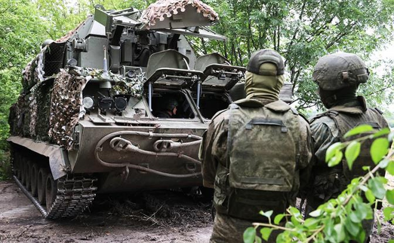 Nga huong toi Pokrovsk, quan Ukraine sup do day chuyen o tay Avdiivka-Hinh-14